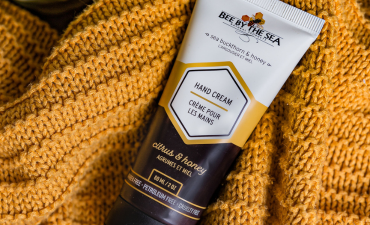 Revitalize Your Hands With Citrus & Honey Hand Cream - Bee By The Sea