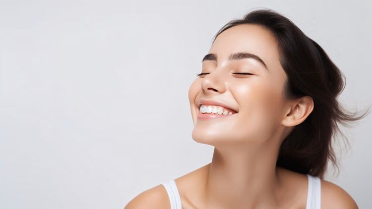 https://beebythesea.com/product/bee-by-the-sea-brightening-face-toner/