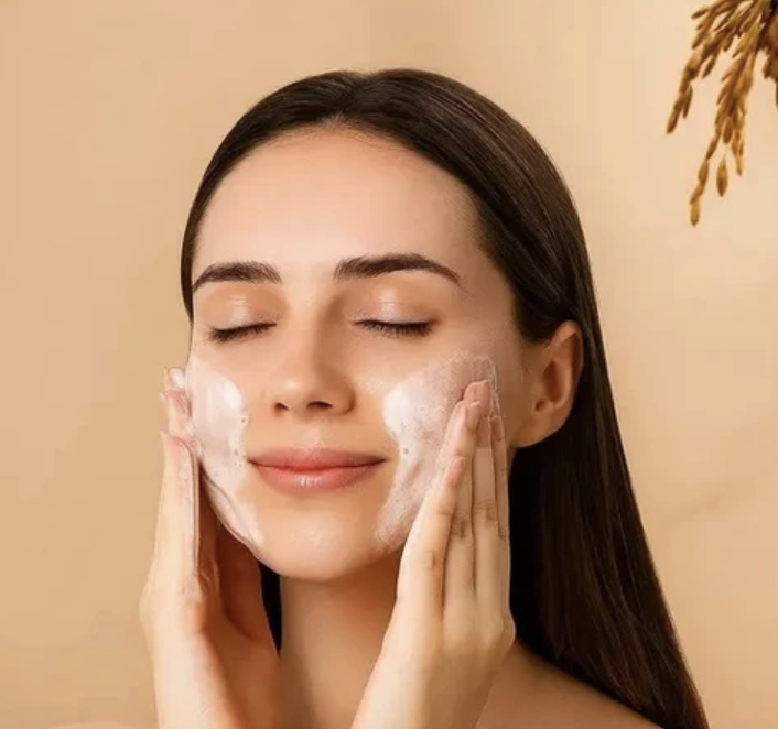 https://beebythesea.com/product/bee-by-the-sea-gentle-foaming-facial-cleanser/