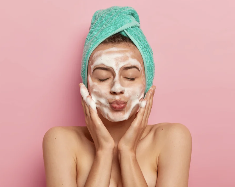 https://beebythesea.com/product/bee-by-the-sea-gentle-foaming-facial-cleanser/