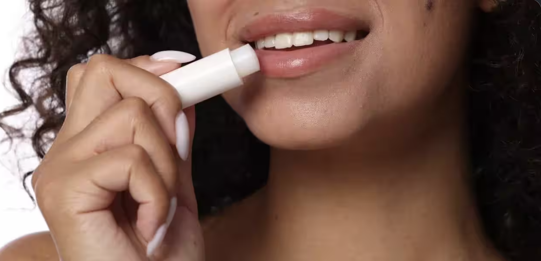 https://beebythesea.com/product-category/lip-care/